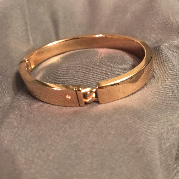 💕Michael Kors Rose Gold Women’s Bracelet - Picture 4 of 8